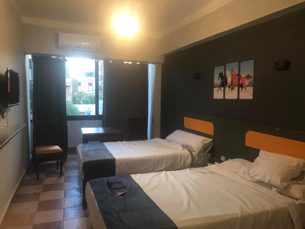 Royal Hotel Qinā Eksteriør bilde